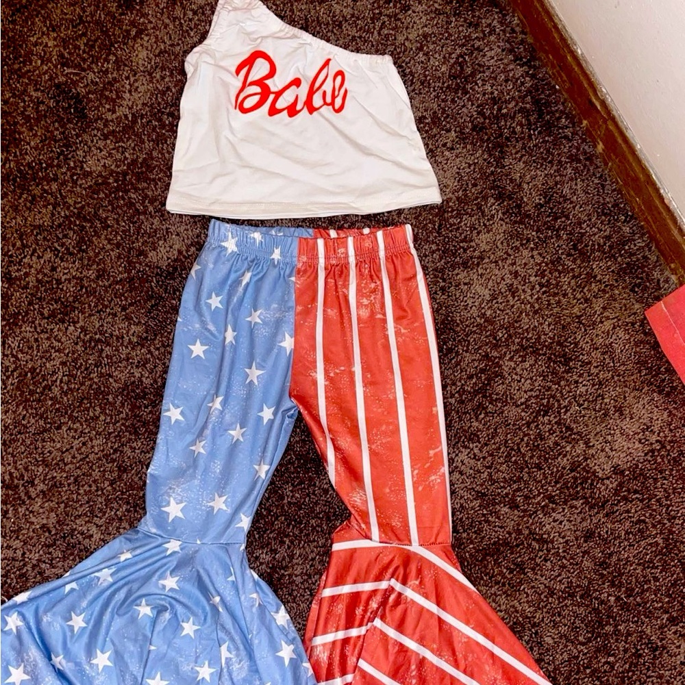 Little girls 4th of July outfit size 4t